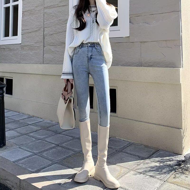 Frühherbst neue hellblaue Jeans Damen dünne Damenbekleidung vielseitige enge Hosen