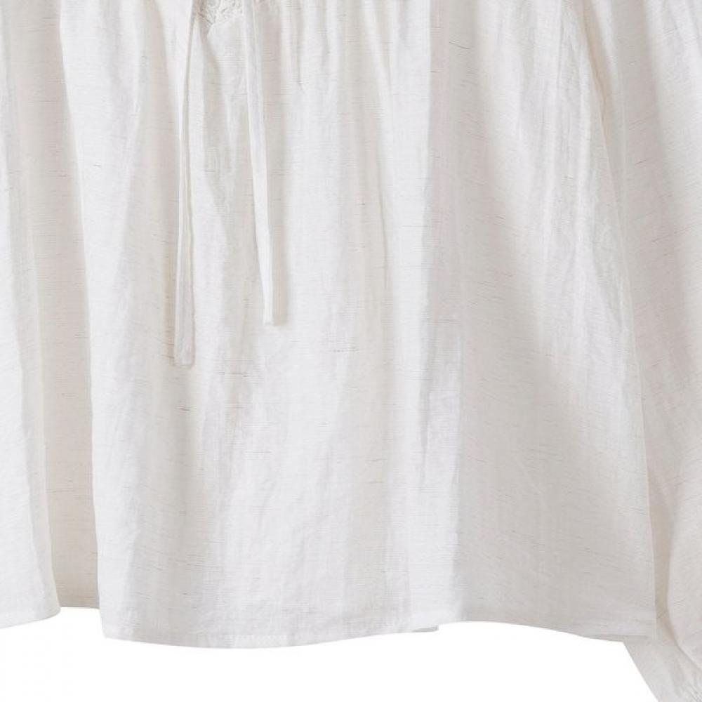 GGPX New York Embossed Ribbon Neck Blouse  Gq3sh047f 