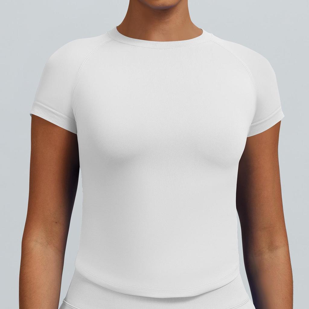 High-Stretch Seamless Nylon Yoga T-Shirt: Moisture-Wicking, Tight-Fit, Hip-Length Short Sleeve