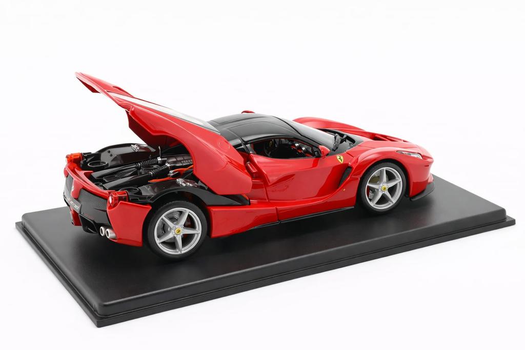 Ferrari LaFerrari 1/24 Scale Model Car 2013 (Red/Black) with Case