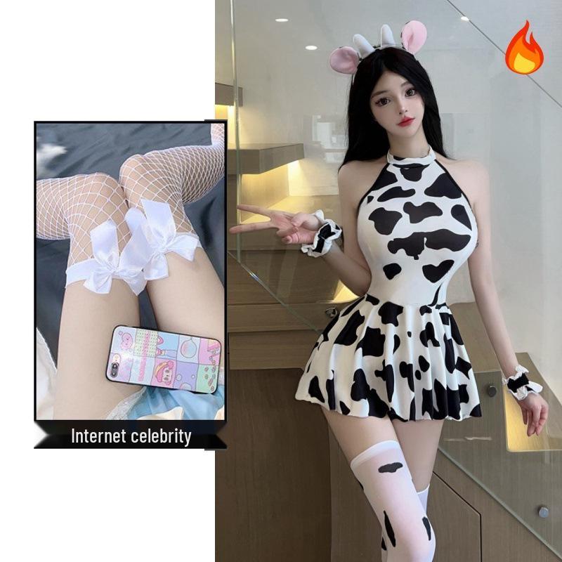Playful Cow Maid Lingerie Set: Tempting and Cute Role Play Outfit