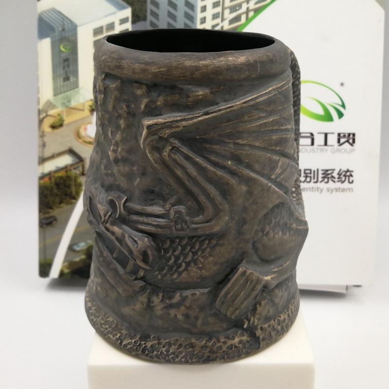 Ceramiczny Niemiecki Kufel do Piwa Gra Kreskówkowa i Periferyjny Kufel Wzór Smoka Kieliszek do Wina Czerwonego Piwo Duży Bar Eksport