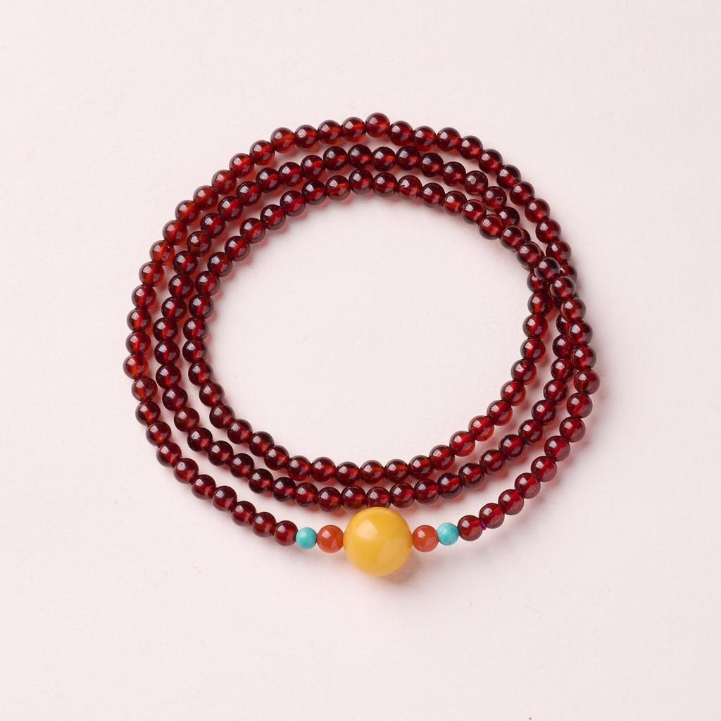 Natural Three-ring Garnet Bracelet for Women, Crystal Hetian Jade Bracelet, Gift, Light Luxury, Niche, Simple and Versatile Jewelry
