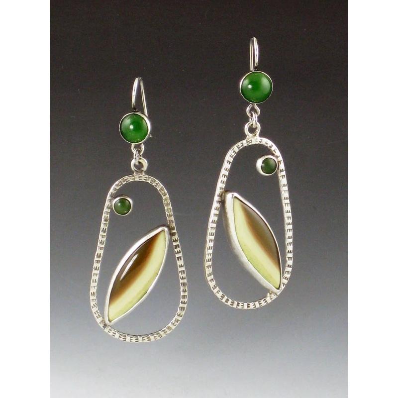 Hot Selling Women's Blue Resin Inlaid Retro Jewelry Metal Handmade Pendant Earrings