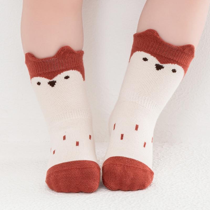 Meias infantis para meninos e meninas, meias macias de desenho animado para bebês, meias antiderrapantes de primavera para casa, meias para recém-nascidos de 0 a 5 anos