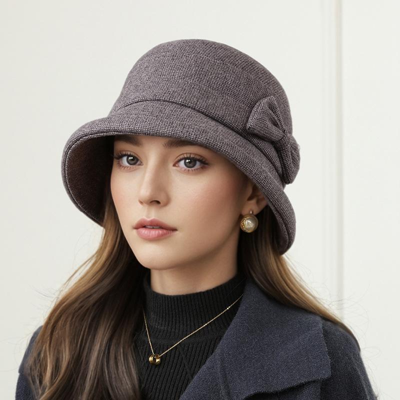 The New Women's Plaid Basin Hat In The Elderly Bucket Hat Autumn and Winter Warm Top Hat