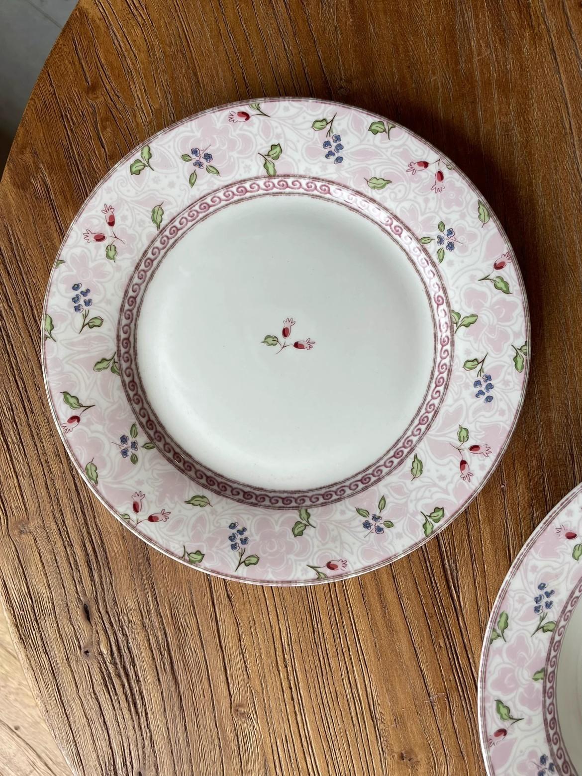 Floral Pattern Ceramic Plates Household 8~8.5 Inch Underglazed Colour Aesthetic Dinner Dinner European Style Round Tableware