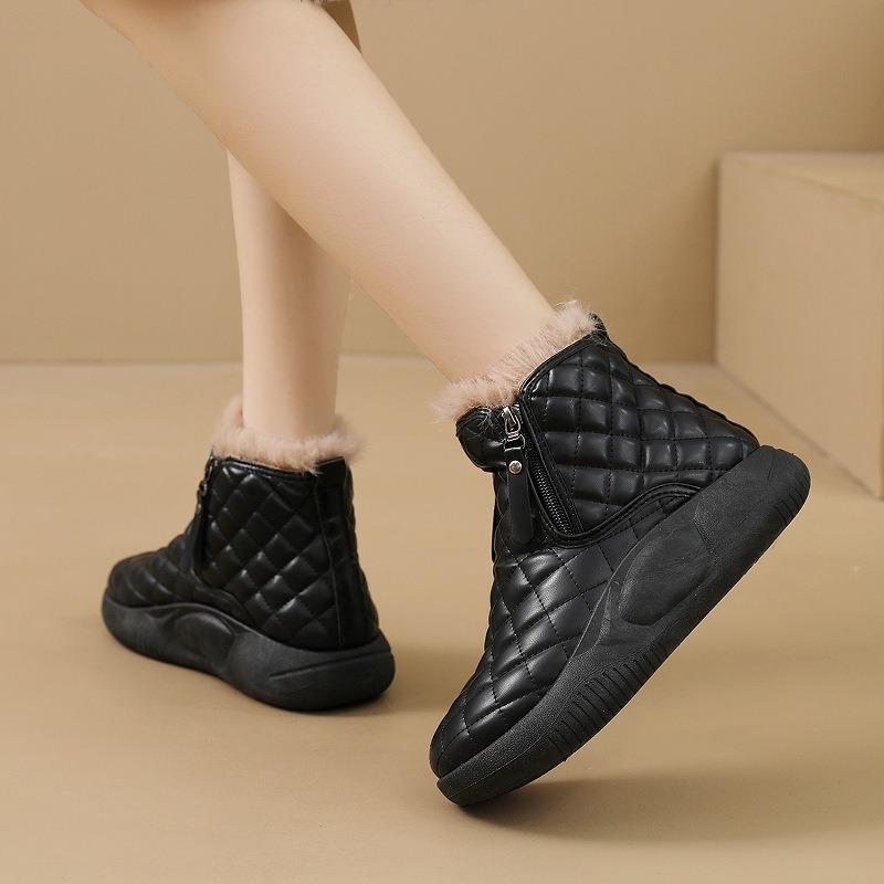 Snow Boots Women's New Winter Women's Cotton Shoes Sports Non-slip Girls Fashion Velvet Thickened Medium Boots