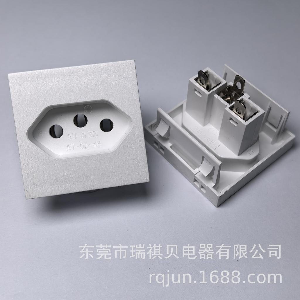 RT-02-45 Brazil 45x45 Desktop Furniture Power Socket Strip