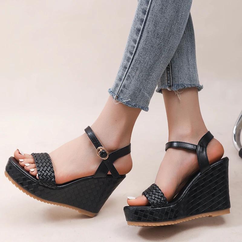 Fashion Woven Pu Leather Black Sandals for Women Summer 2025 Back Strap High Heel Sandal Female New Open Toe Platform Sandalias Mujer