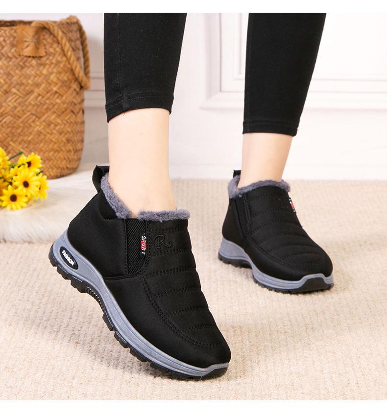 Women's Winter 2025 Fleece-Lined Cotton Slip-On Boots: Warm, Casual, and Comfortable for Moms and Seniors