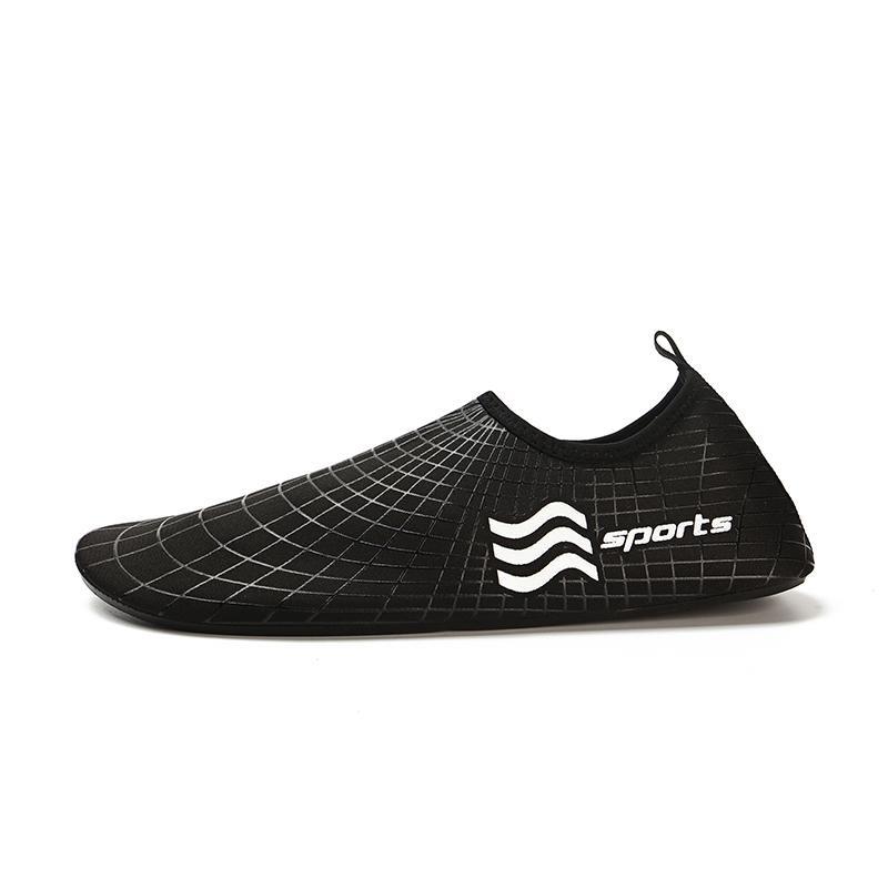 Chaussures d'eau plates confortables pour hommes et femmes, séchage rapide, pantoufles de plage pour hommes, chaussures pour la natation, chaussures de plage pour la plongée