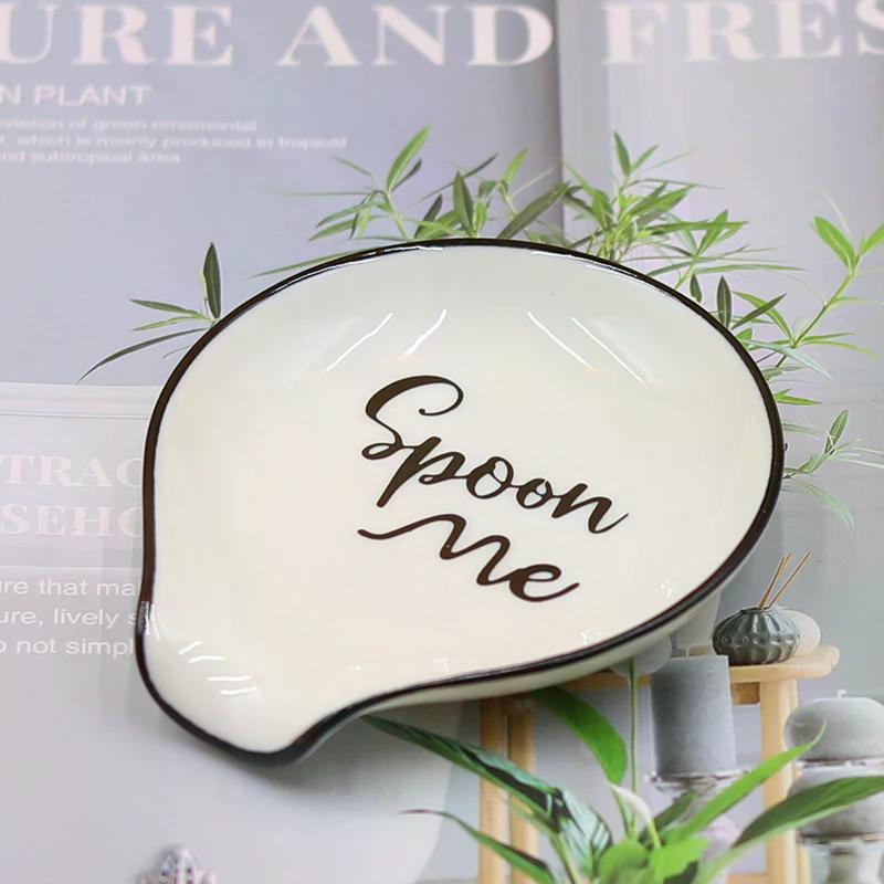 1Pcs Multipurpose Ceramic Spoon Rest Pad White Spoon Holder Spoon Holder Kitchen Utensils Tableware Spoon Holder Spoon