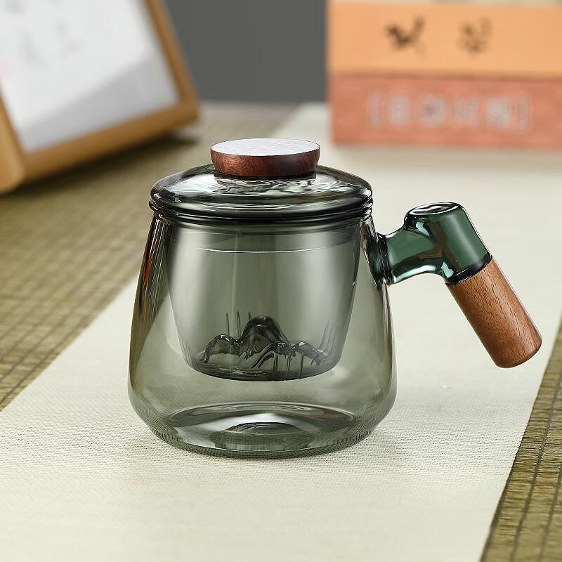 Zhenqi Heat-Resistant Glass Tea Cup with Wooden Handle