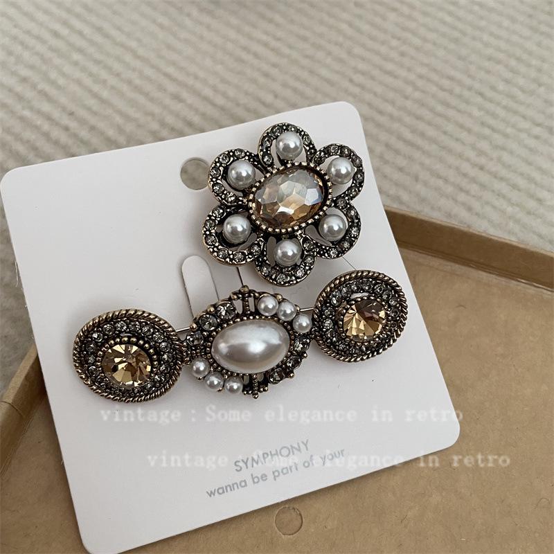 Vintage Distressed Brooch Set: Coco Style Corsage Pin Collection