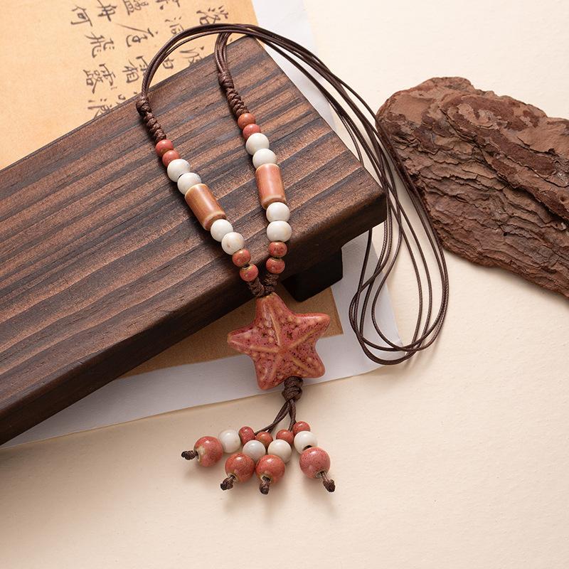 Colier de vară ceramic colorat cu mărgele în formă de stea de mare, lung, cu frânghie împletită, accesoriu