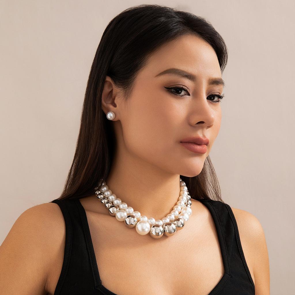 European and American jewelry, exaggerated cyberstyle multi-layer round bead stacking necklace, simple and personalized beaded necklace