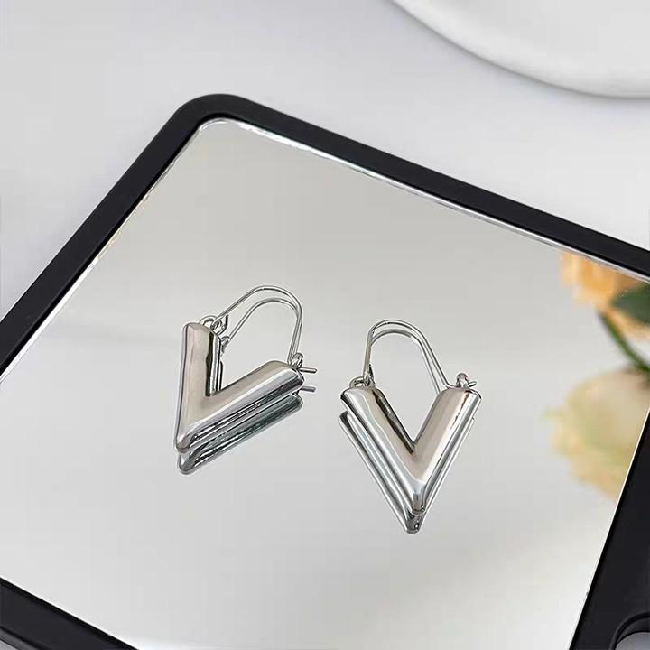 Stainless Steel Smooth Metal Chunky Hoop Earrings for Women Girls Fashion Round Circle Hoops Statement Earrings Punk Zircon