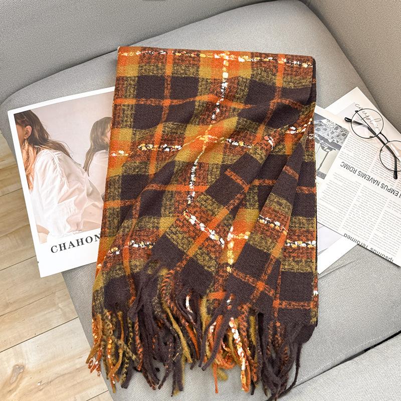 

2024 Осень и зима Новая линия Парный искусственный кашемировый шарф Женский розовый клетчатый платок с кисточками Теплый шарф Универсальный 200*68 cm