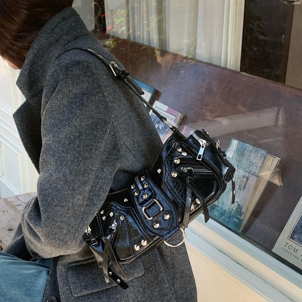 Punk Y2K Retro Rivet Shoulder Bag Oil Wax Leather Spicy Girl Motorcycle Bag Korean Multi-pocket Crossbody Bags Streetwear