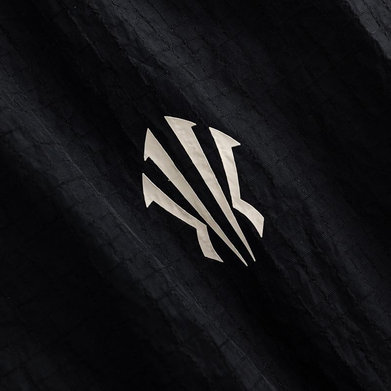 ANTA Unisex Kyrie Irving Series Water-Repellent Woven Hooded Sports Jacket Black/Grey 172541602N-3