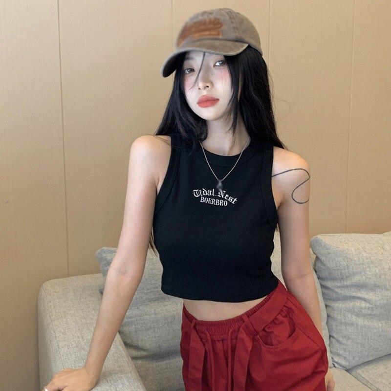 Women's Temperament Slim Tank Top With Chest Pad  Girly Round Neck Letter Embroidery Sleeveless Casual Sport Crop Top