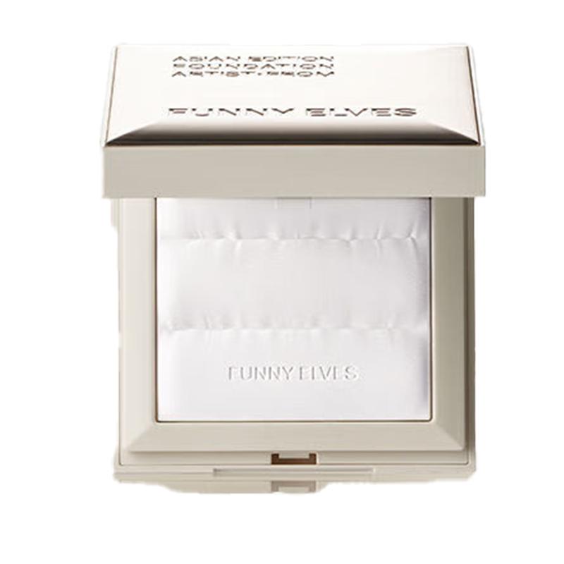 

Funny Elves Flawless Light-Diffusing Setting Powder Compact
