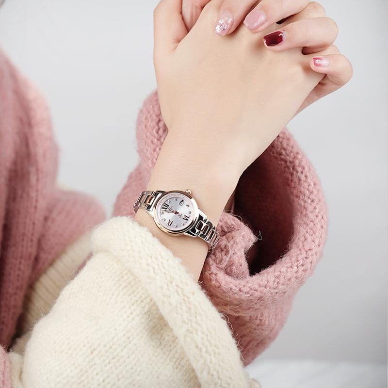 Casio SHEEN Solar Series Elegant Waterproof Solar Quartz Movement Stainless Steel Strap Japanese and Korean Watch Women's Watch SHE-4522SG-4A-person