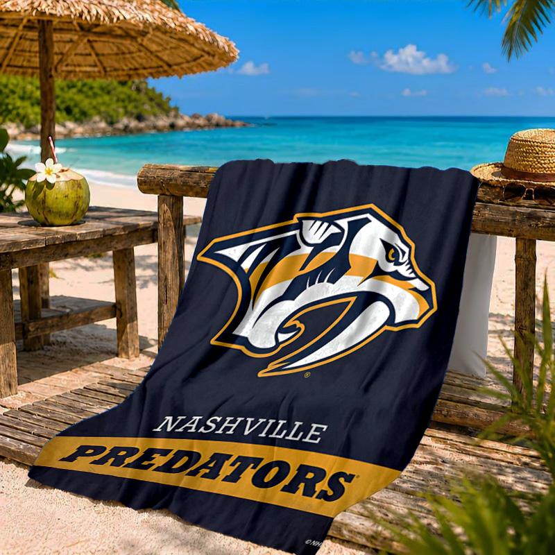 Cardinals And Blues Heart Beach Towel Microfiber Beach Towel, Lightweight and Quick-Dry, for Summer Travel, Swimming Pool Fan Birthday Gift