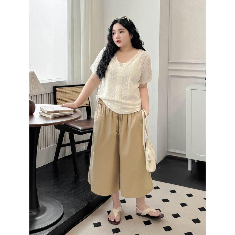 Plus size women clothing [French style Hollow Knit] Chubby Girl Thin Summer Artistic Jacquard Loose Short sleeve V-neck T-shirt