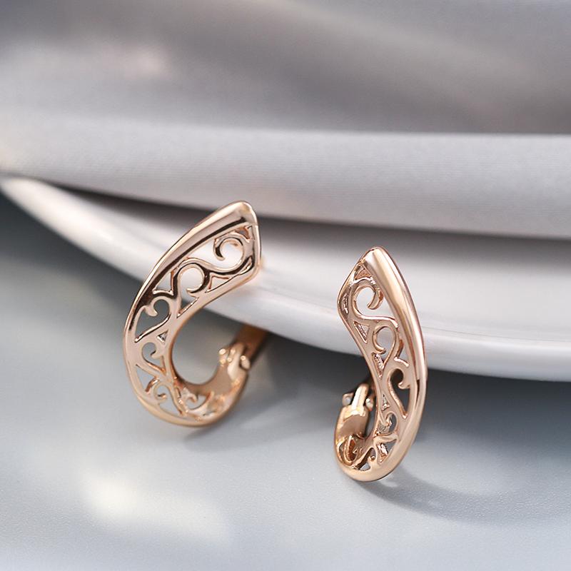 New Trend  Rose Gold Earring For Women Unusual Hollow Flower Metal Geometric Drop Earrings Fashion Daily Jewelry