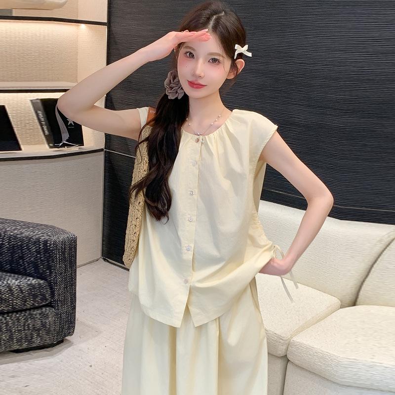 2026 Summer Petite Maternity Fashion: French Style Vest and Skirt Set