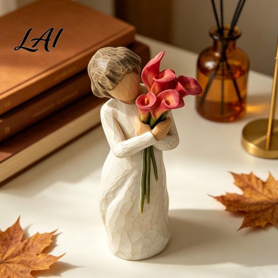 Decorative Bouquet Figurine Girl Holding Resin Figurine Faceless Lady Statue Romantic Desktop Ornament for Flower Statue Living Room Bedroom