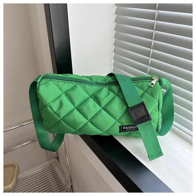 Stylish Oxford Cloth Tote Bag For Women With Quilted Design And Zipper Closure