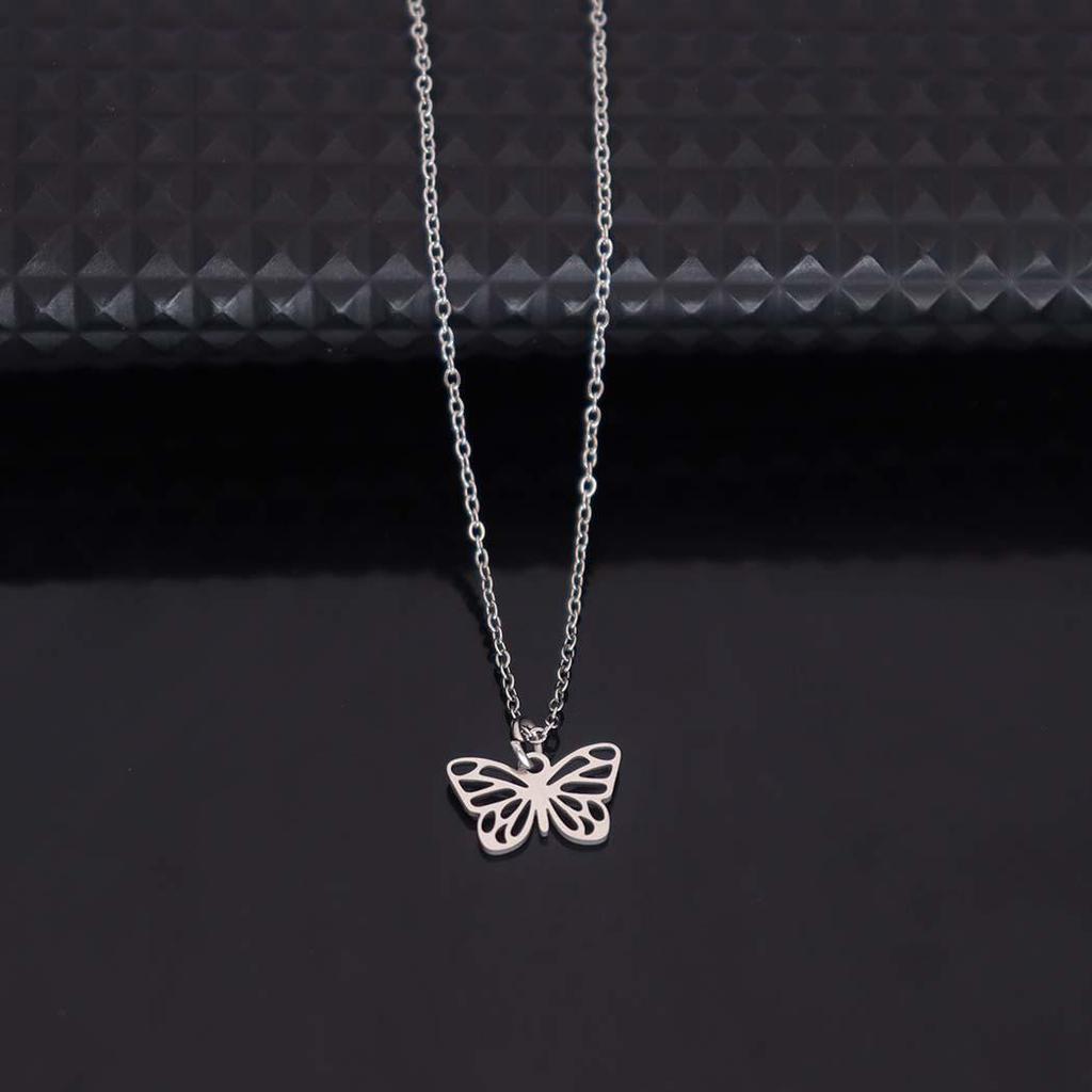 Women's Simple Versatile Cute Insect Design Pendant Necklace
