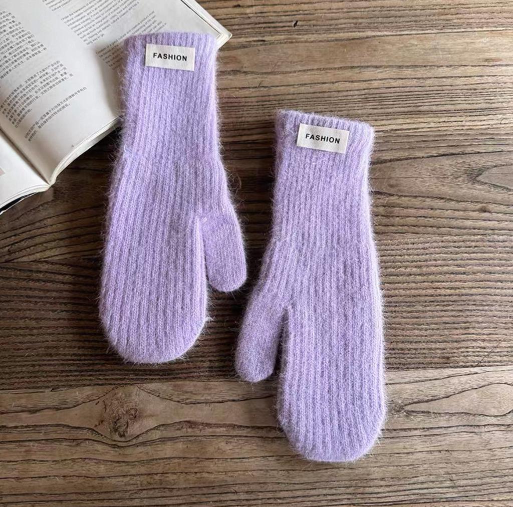 Solid color knit wool gloves winter women's 2025 new velvet warm windproof cold student riding tide