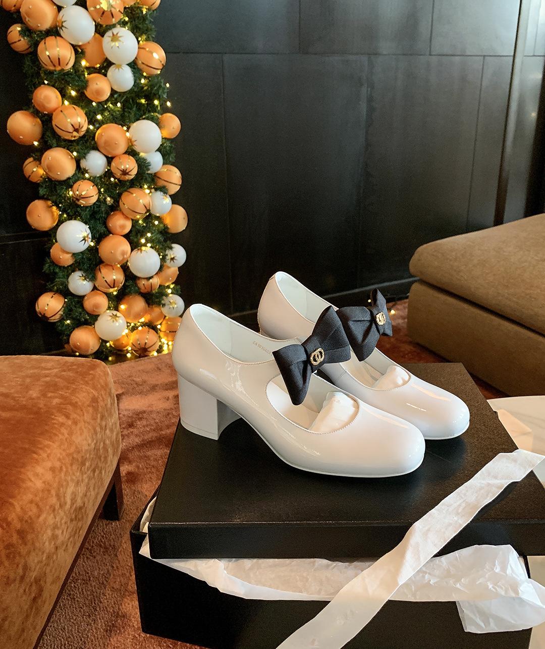 

Delin daughter _2025 new autumn small fragrant style bow soft leather thick heel Mary Jane shoes women s dinner shoes 40 белый