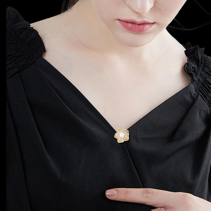 Senior Brooches Flower Leaf Brooch Pins for Women Suit Pendant  Fashion Brooches Jewelry