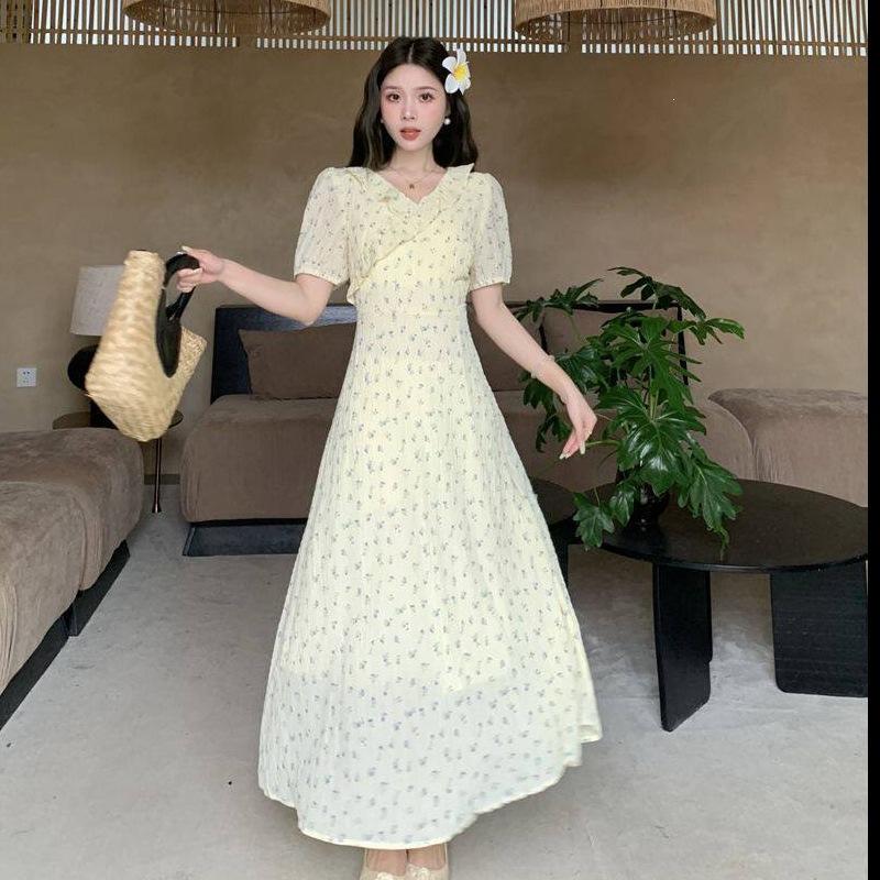 Large size French pastoral floral dress women's summer fat mm thin pear-shaped figure covering the stomach sweet a-word skirt