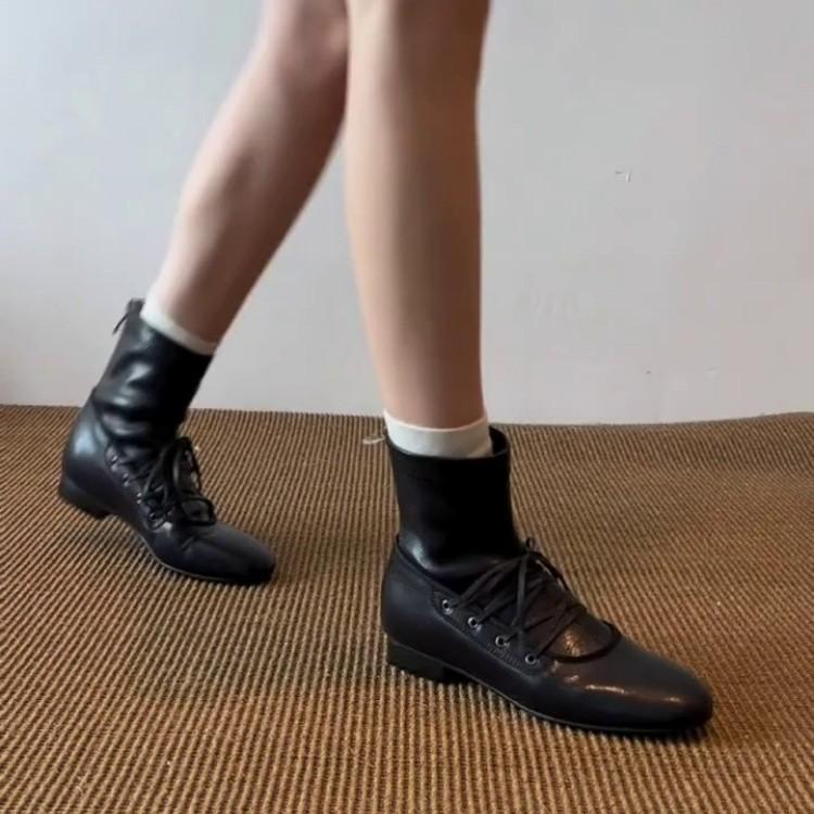 Weiche Lederversion~ Retro runde Spitze flache Sohle dünne Martin-Stiefel 2025 neue vielseitige Schnürung elastische dünne Stiefel kurze Stiefel