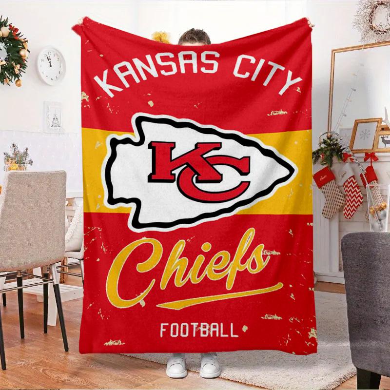 Kansas City Chiefs Pattern Blanket Outdoor Flannel Blanket for Camping, Hiking, Garden Parties, Picnic Essentials,gift for family and friends