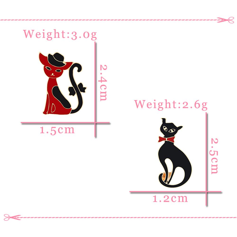 2 Teile/satz Paar Freund Katzen Brosche Set Nette Schwarz Und Weiß Kätzchen Emaille Pins Cartoon Katze Klaue Fishbone Abzeichen Tasche revers