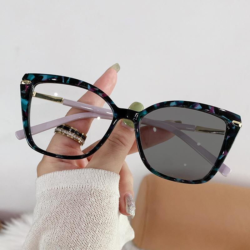 

Photochromic Glasses Fashion Cat Eye Anti Blue Light Glasses Women Office Computer Eyeglass Transparent Eye Protection Eyepiece