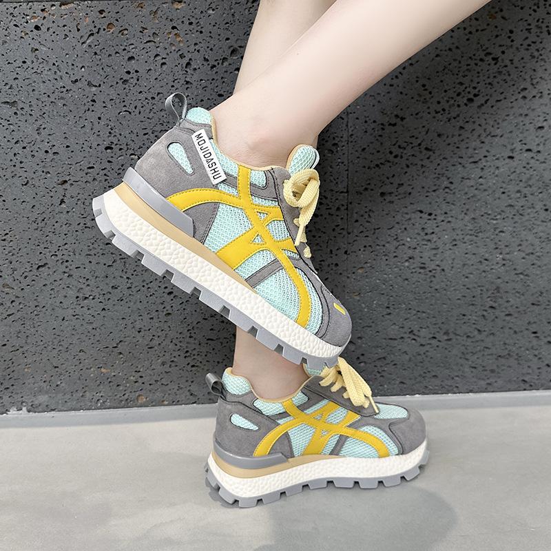Sommer neue Mesh Innenhöhe erhöhen Forrest Gump Schuhe Damen atmungsaktive und vielseitige Schuhe Sport Plateau lässige Dad Schuhe