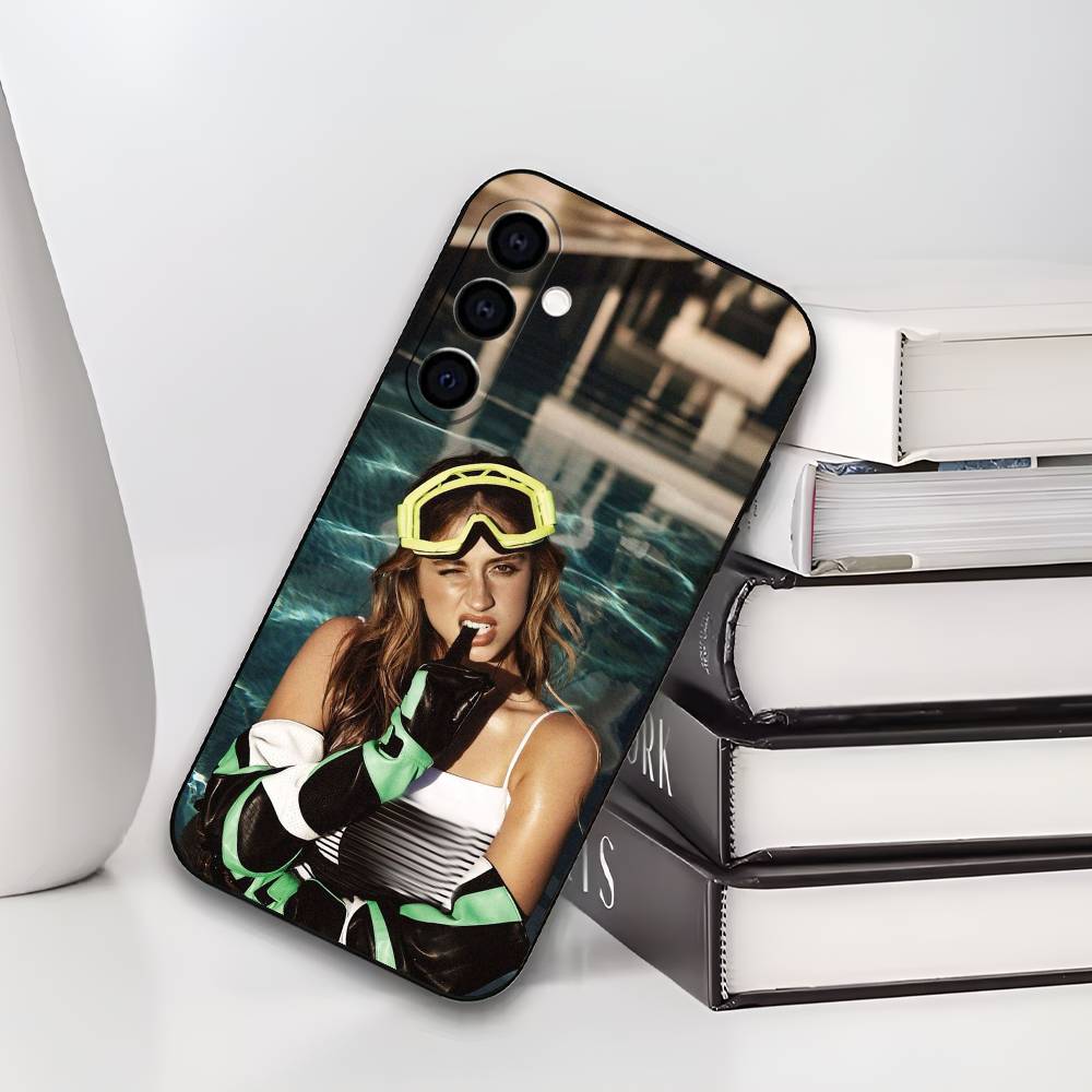 

T-Tate McRae Singer Phone Case For Samsung Galaxy A73,A72,A71,A70,A53,A52,A51,Soft Silicone Black Cover Samsung a71 5g
