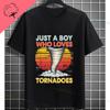 Cacciatore di tempeste Cacciatore di tornado Meteorologo Grafica divertente Maglietta Girocollo Manica corta Cotone Perfetta Per Tutte le Stagioni
