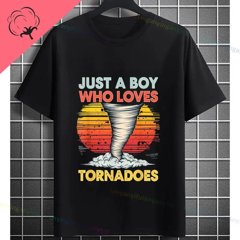 Cacciatore di tempeste Cacciatore di tornado Meteorologo Grafica divertente Maglietta Girocollo Manica corta Cotone Perfetta Per Tutte le Stagioni