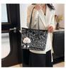 Autumn/winter 2025 Graffiti Portable Tote Bag