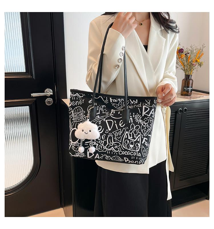 Autumn/winter 2025 Graffiti Portable Tote Bag