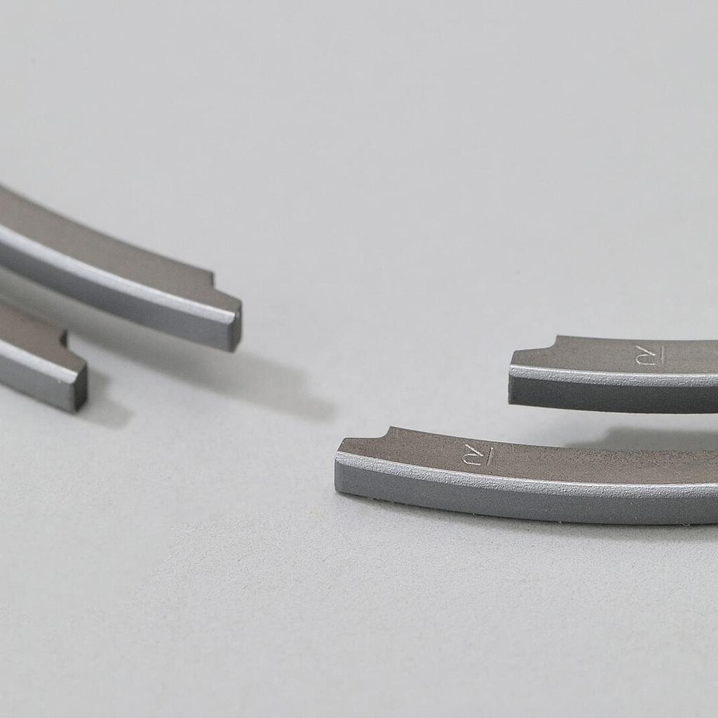 Daytona 13136 Piston Ring Set, Standard Size, 1.9 inches (47 mm), TZR50R/RZ50